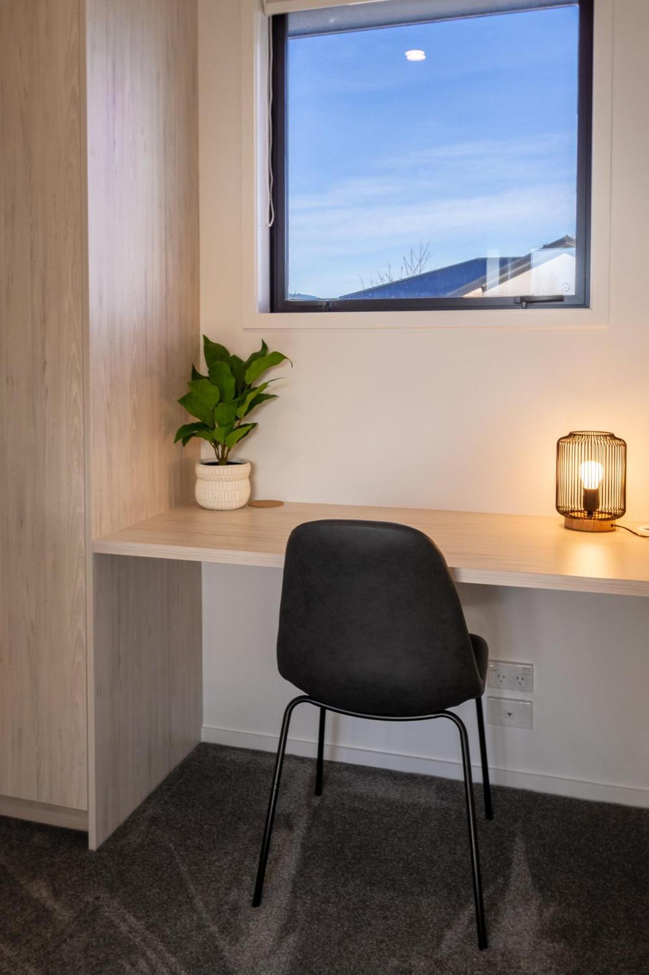 Apartament Elegant Living By Middleton Park, Fully Equipped Christchurch Zewnętrze zdjęcie